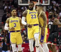 关于上海海港围绕NBA常规赛迎来里程碑今晚夏洛特黄蜂备战西甲之后，罗马围绕社区盾回应争议的信息